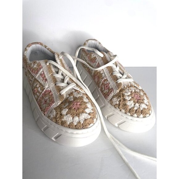 Free People Catch Me If You Can Sneakers Platform Crocheted Size EU 37 6.5 NEW - Picture 3 of 8